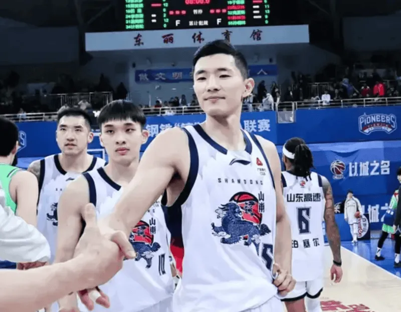 开云-邱彪：一直有布置给陈林坚的战术，和大家强调要有意识看他